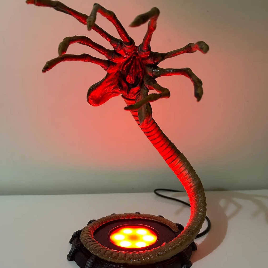Alien Facehugger Lamp Nachtlam - Lighting Decoration Ideas recensie en prijs